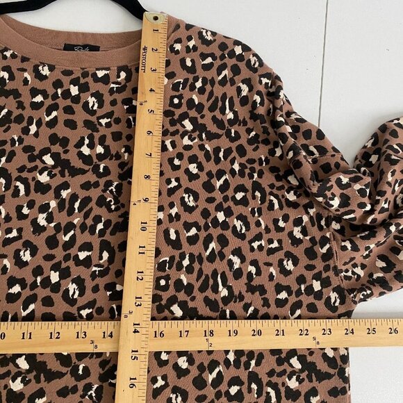 Rails Reeves Mountain Leopard Print Raw Hem Sweatshirt Size Medium Brown Crew - Picture 8 of 10